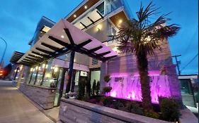 Beautiful Bright 3 Bed Townhouse