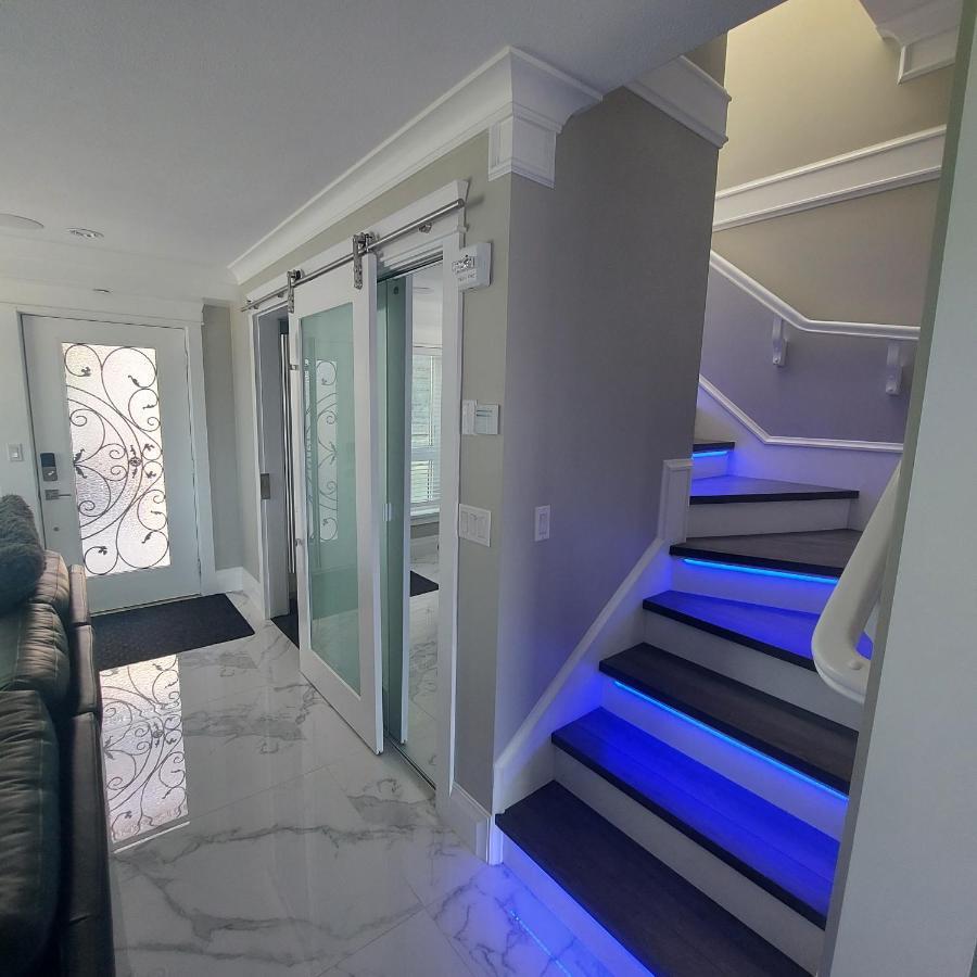 Beautiful Bright 3 Bed Townhouse Apartment Vancouver Exterior photo