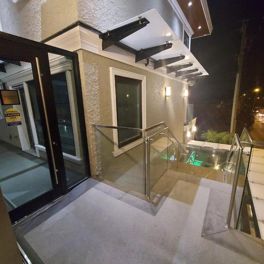 Beautiful Bright 3 Bed Townhouse Apartment Vancouver Exterior photo